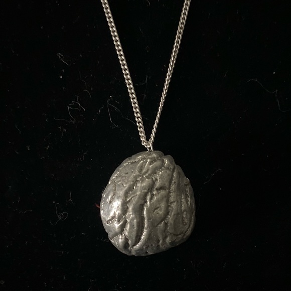 Vintage Silver Full Moon hidden Moon rock Rare Unique estate necklace jewelry - Picture 3 of 6